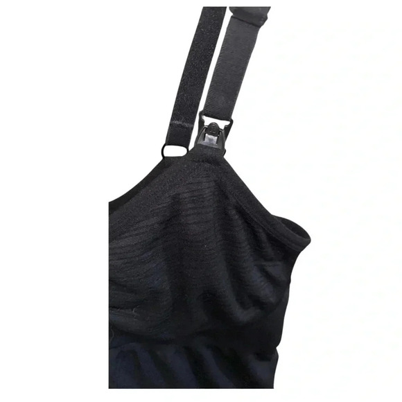 Kindred Bravely Sublime® Hands-Free Pumping & Nursing Tank Black Size Medium - Picture 4 of 6